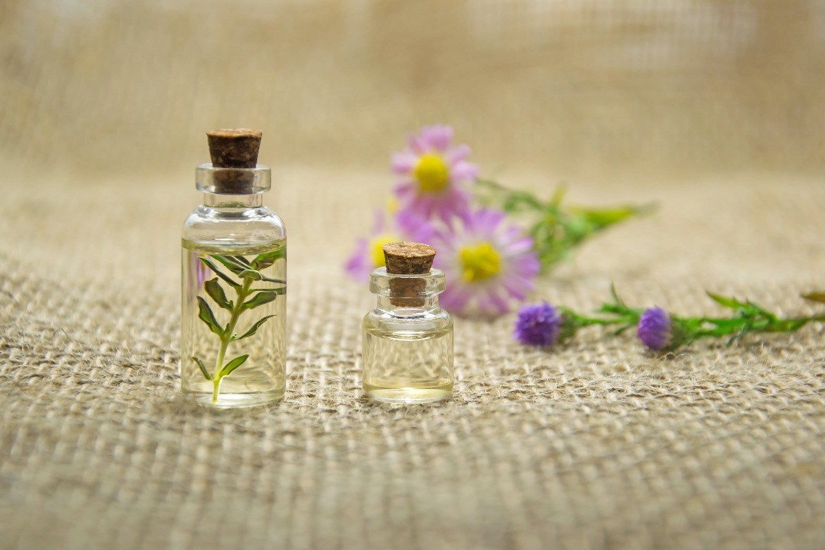How Can Using Essential Oils Help One Cope With Generalized Anxiety?